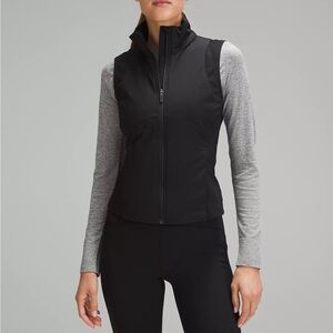 lululemon * sleek ‘Push Your Pace’ -tech vest- softshell stretch black * size 2~
